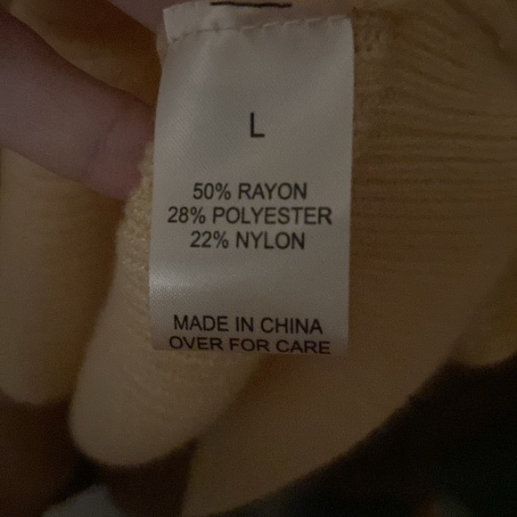 Fortune + Ivy color block sweater (Size Large) NWOT - Picture 3 of 4